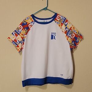 Disney exclusive special edition Disneyland 2021 short sleeve top